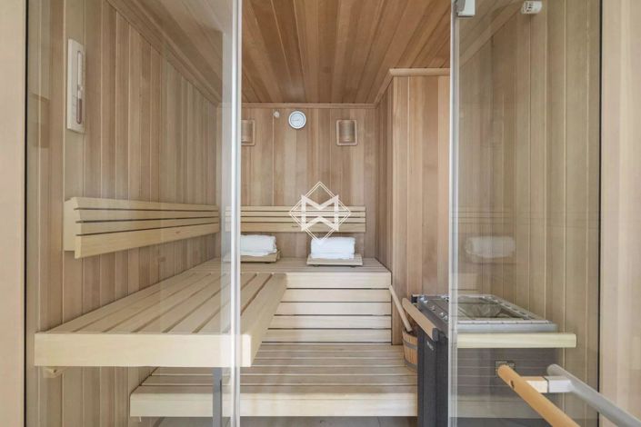 Image No.15-5 Bed House for sale