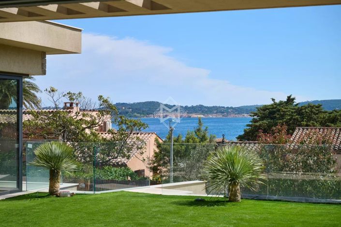 Image No.4-4 Bed House for sale