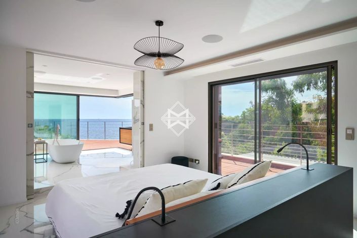 Image No.14-9 Bed House for sale