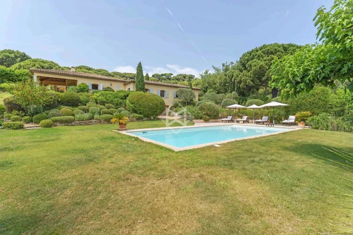 Image No.5-6 Bed House for sale