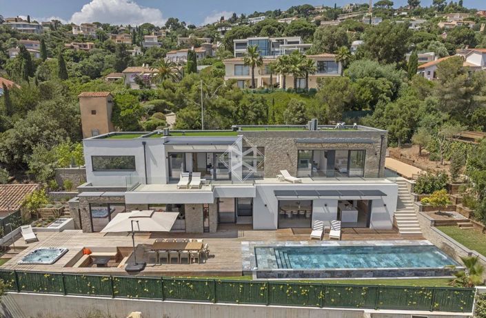 Image No.3-4 Bed House for sale