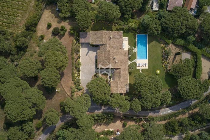 Image No.16-5 Bed House for sale