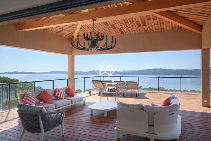 Image No.7-5 Bed House for sale