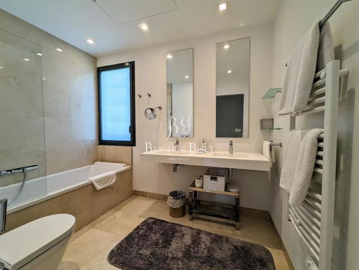 Image No.18-Appartement de 5 chambres à vendre à Sainte-Maxime