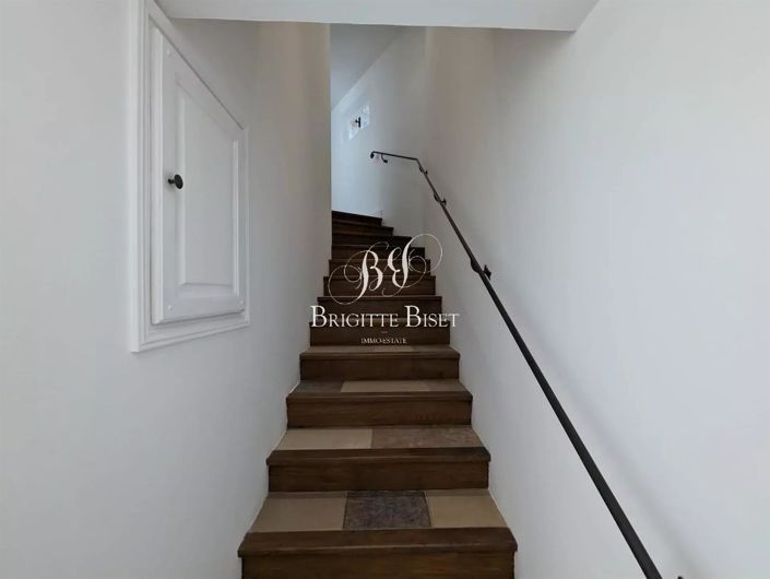 Image No.28-4 Bed House for sale