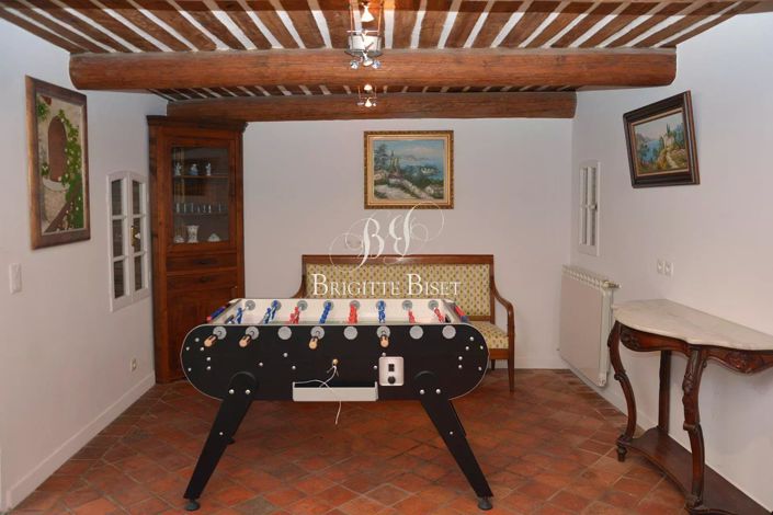 Image No.9-4 Bed House for sale