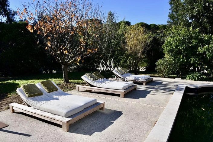 Image No.11-5 Bed House for sale