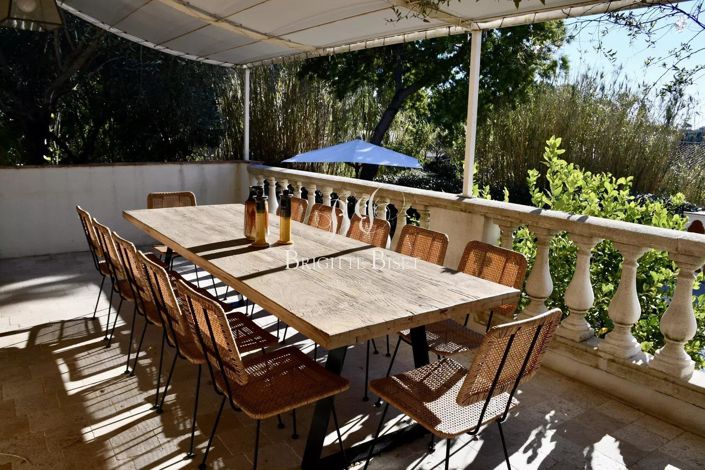 Image No.30-5 Bed House for sale