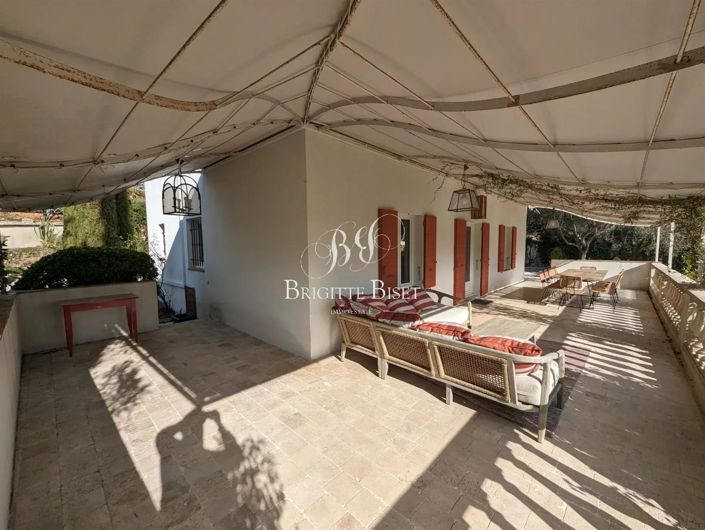 Image No.37-5 Bed House for sale