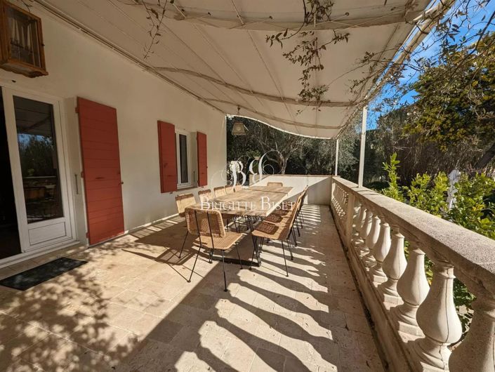 Image No.39-5 Bed House for sale