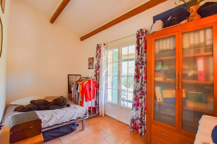 Image No.16-3 Bed House for sale