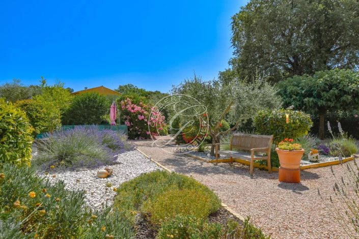 Image No.3-3 Bed House for sale