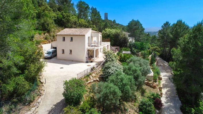 Image No.2-5 Bed House for sale