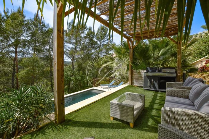 Image No.26-5 Bed House for sale