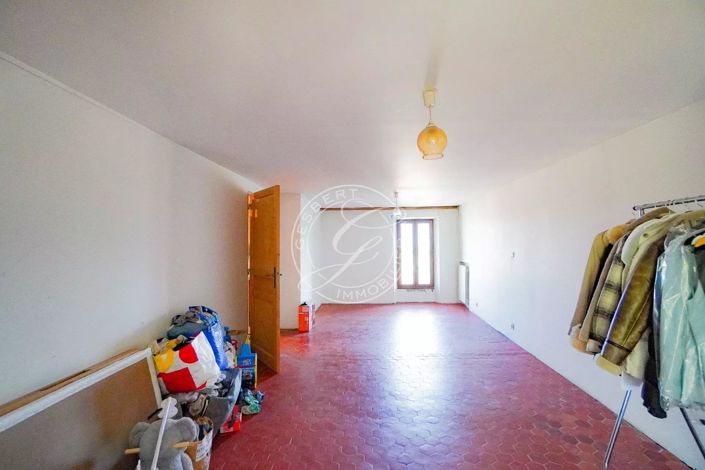 Image No.15-3 Bed Apartment for sale