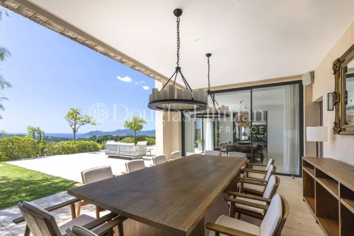 Image No.3-7 Bed House for sale