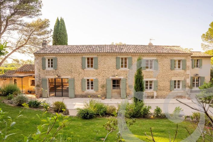 Image No.1-5 Bed House for sale