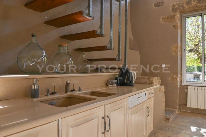 Image No.10-6 Bed House for sale