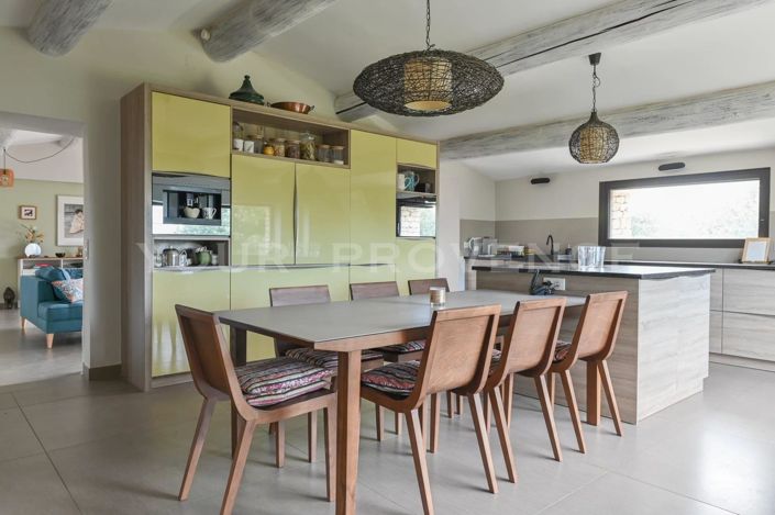 Image No.10-4 Bed House for sale