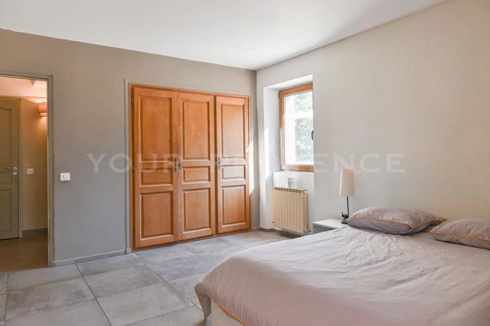 Image No.11-4 Bed House for sale