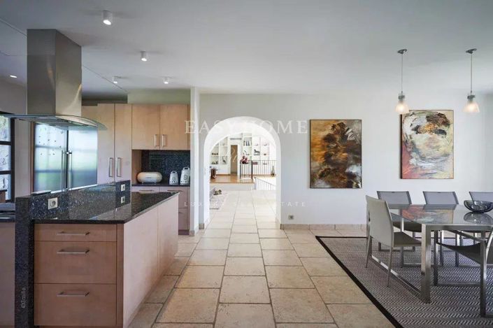 Image No.13-5 Bed House for sale