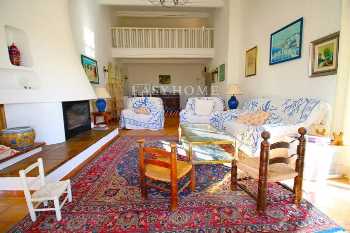 Image No.7-4 Bed House for sale