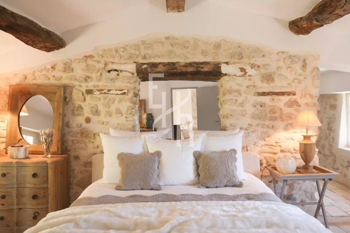 Image No.12-5 Bed House for sale