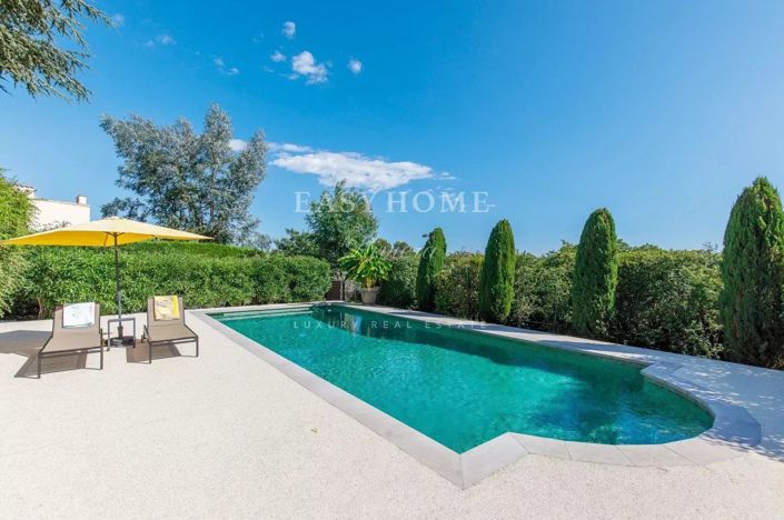 Image No.19-6 Bed House for sale