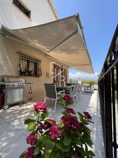 Image No.20-4 Bed House for sale