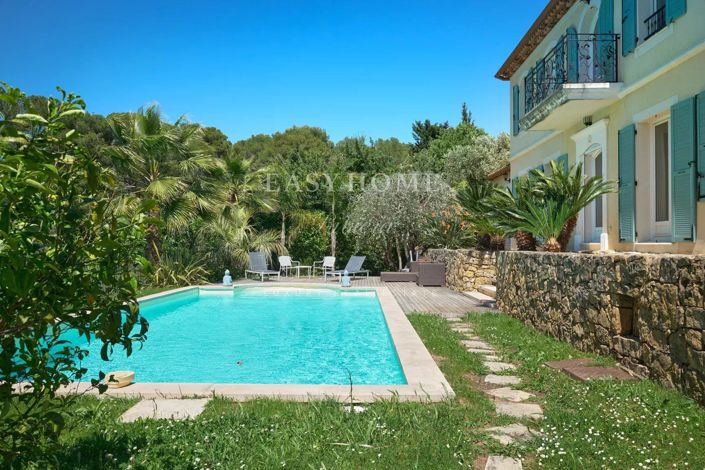 Image No.18-4 Bed House for sale