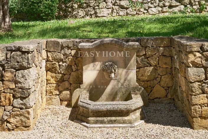 Image No.26-4 Bed House for sale