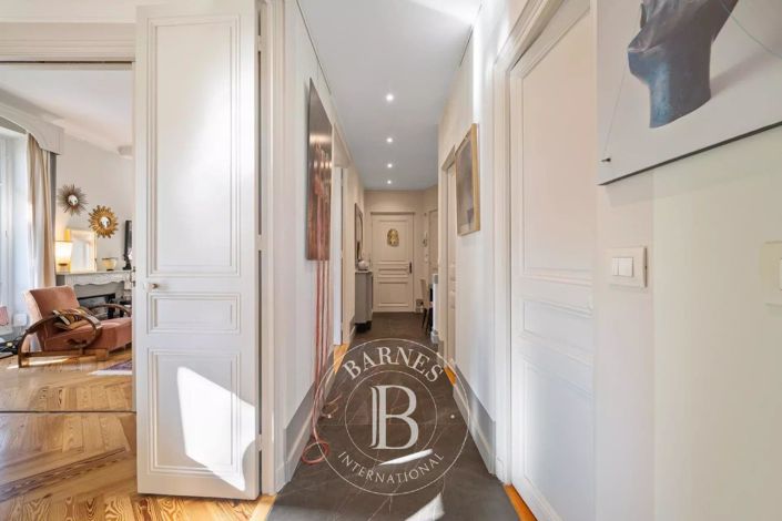 Image No.10-4 Bed Apartment for sale