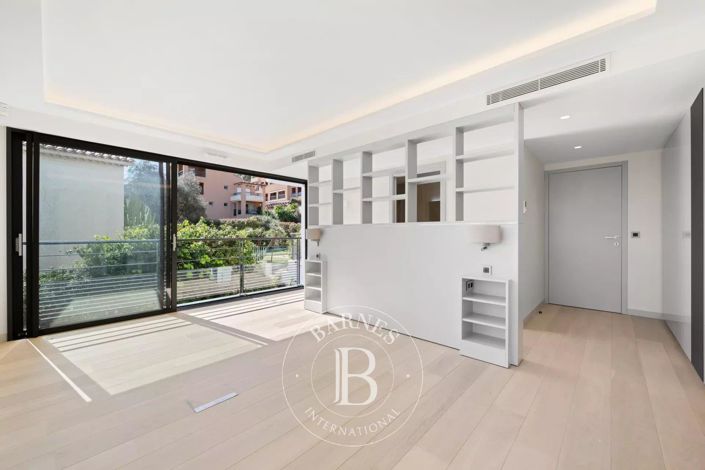 Image No.21-Apartment for sale