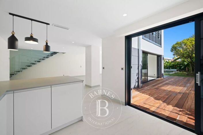 Image No.6-Apartment for sale