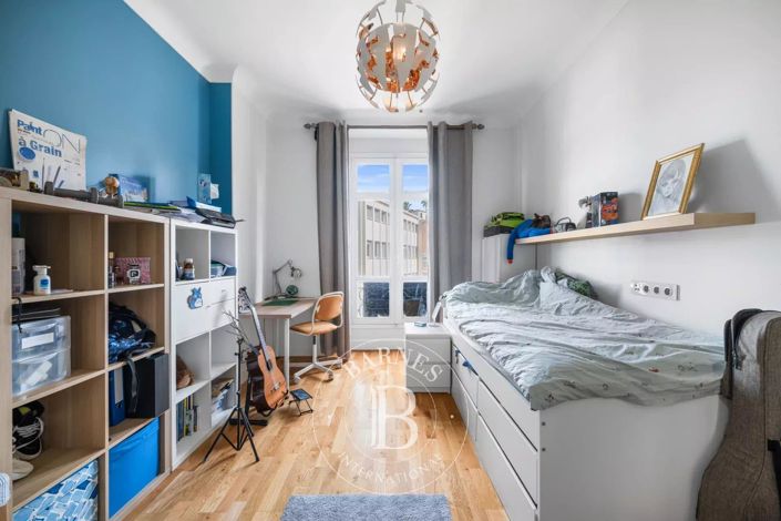 Image No.9-2 Bed Apartment for sale