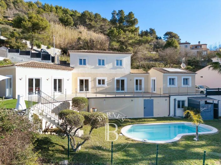 Image No.35-4 Bed House for sale