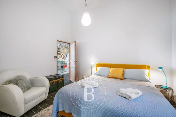 Image No.13-2 Bed Apartment for sale