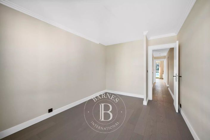 Image No.6-Apartment for sale