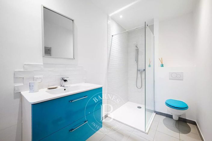 Image No.13-House for sale