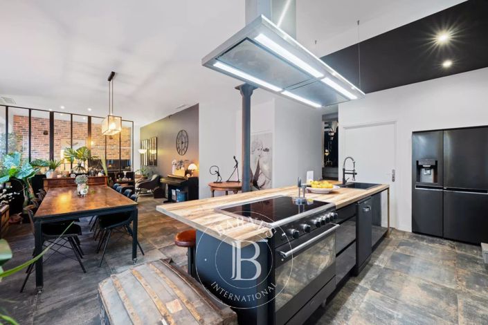 Image No.5-House for sale