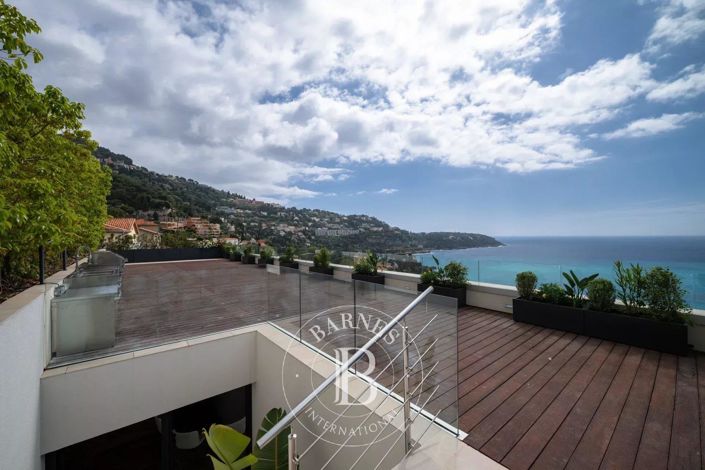 Image No.37-5 Bed Apartment for sale