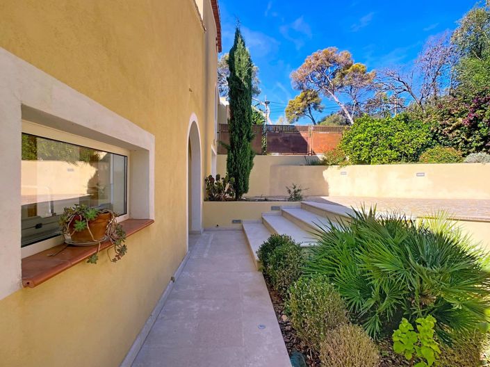 Image No.13-House for sale