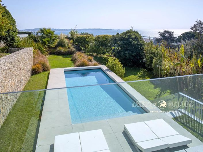 Image No.2-4 Bed House for sale