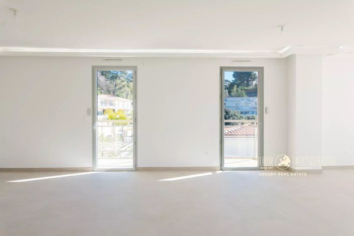 Image No.6-4 Bed Apartment for sale