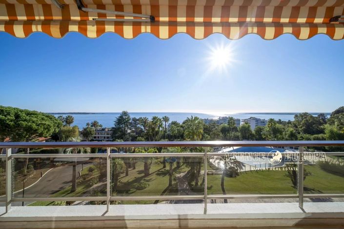 Image No.6-3 Bed Apartment for sale