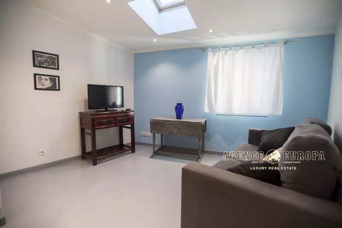 Image No.6-Apartment for sale