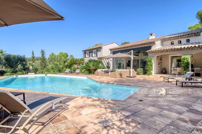 Image No.4-5 Bed House for sale