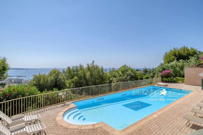 Image No.8-3 Bed Apartment for sale