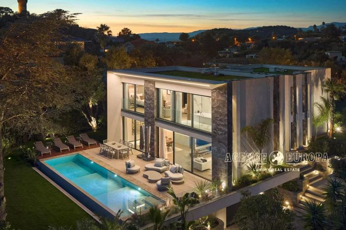 Image No.3-5 Bed House for sale