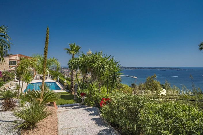 Image No.13-5 Bed House for sale